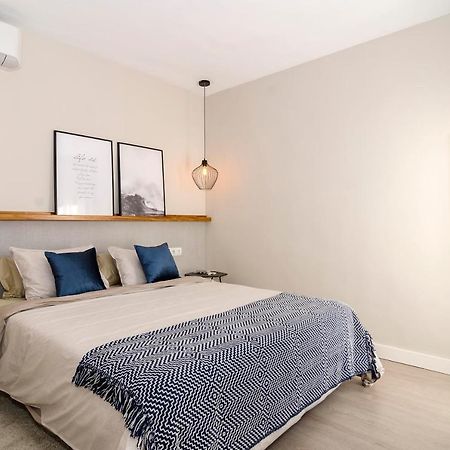 Sitges Spaces Deluxe Centre Apartment Exterior photo